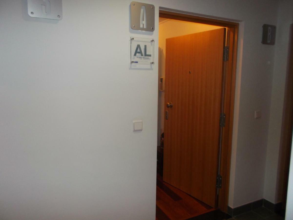 Penthouse City Center Apartment 蓬塔德尔加达 外观 照片